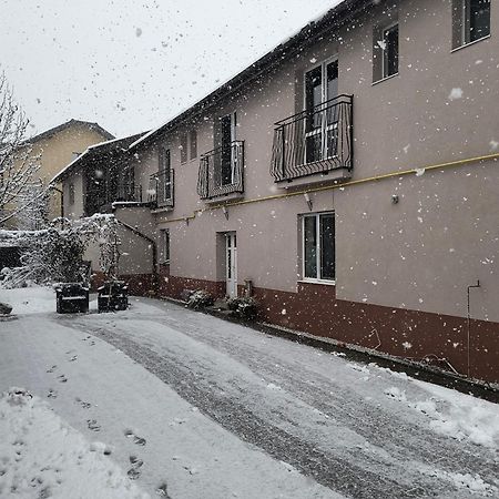 Casa Mais Braşov Exterior foto